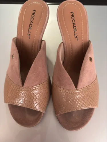 Sapato Picadilly