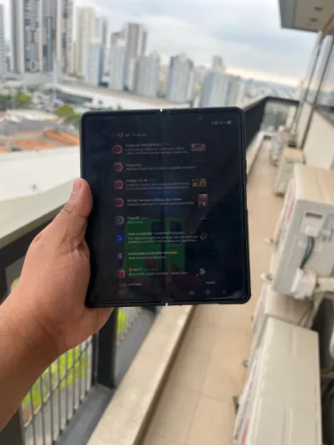 Z FOLD 4 DE 512GB APARELHO USADO!!!