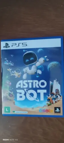 Astro bot mídia física