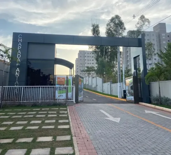 APARTAMENTO MOBILIADO, COND. CHAP PANTANAL, 2 QUARTOS, REGIÃO CENTRO POLÍTICO, SAÍDA GUIA