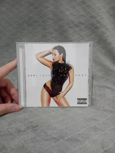 CD Demi Lovato - Confident