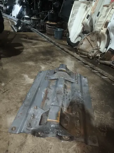 BASE PARA QUINTA RODA JOST 