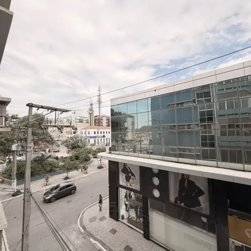 SALA COMERCIAL COM 28 m² À VENDA NO CENTRO DE CABO FRIO RJ | R$ 190.000