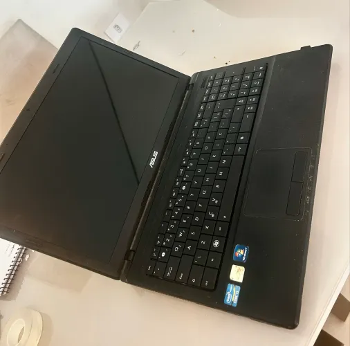 Notebook ASUS Intel Core i3 URGENTE
