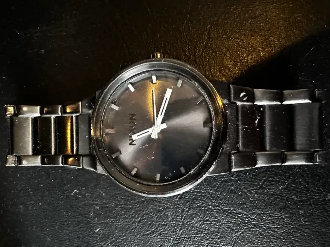 Relógio Nixon americano