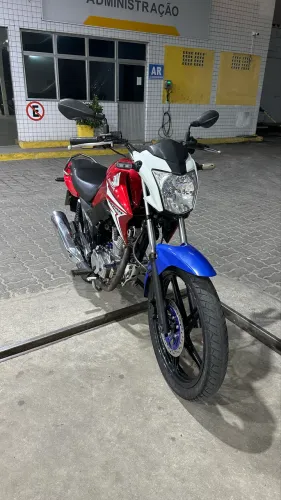 TITAN 150 EX