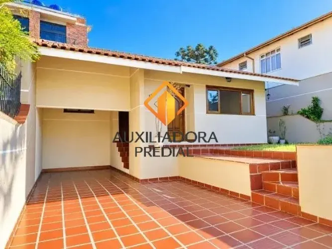 Casa Residencial ou Comercial no Bigorrilho - Excelente Localização