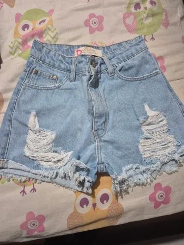 Vende-se shorts jeans n°34
