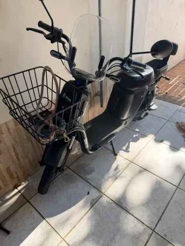 Moto BEE S1 800W 60V - Nova - Pouco uso