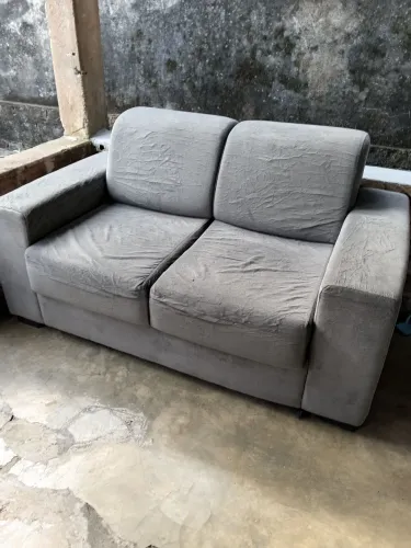 Sofá retrátil de 2 lugares