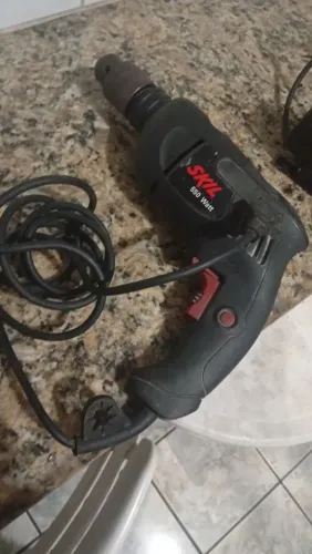 Furadeira skill 550w