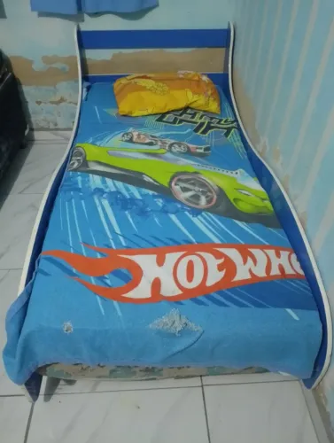 Cama solteiro