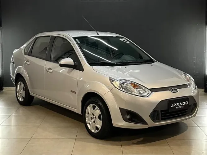 Ford Fiesta 1.6 16V Flex Aut. 5P 2012