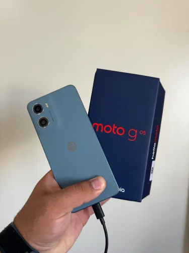 Motorola g04 - quase nunca usado - na caixa 