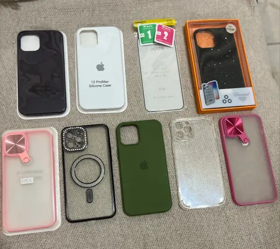 Lote de Capinhas e Película para iPhone 12 Pro Max - Novas