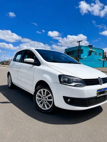 Volkswagen Fox 1.6 MI Total Flex 8V 5P 2014