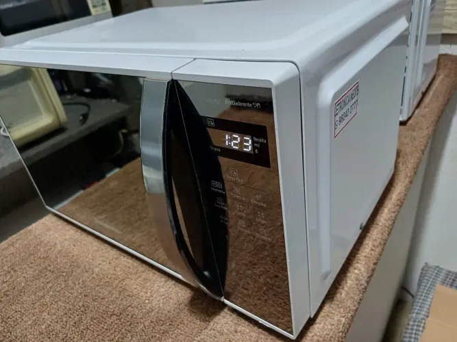 Micro ondas com Garantia de 3 Meses 