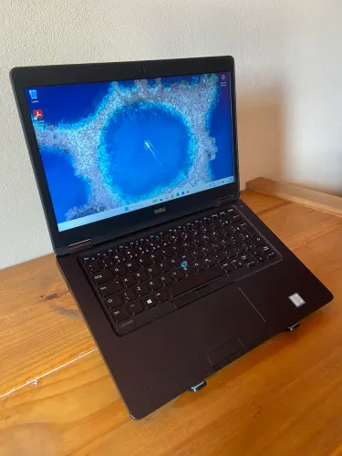 Notebook Dell i5 6ª Geração / 512GB SSD / 8GB RAM / HD Graphics / Tela 14?