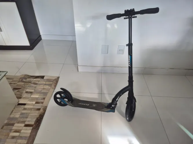 Patinete titan com amortecedor