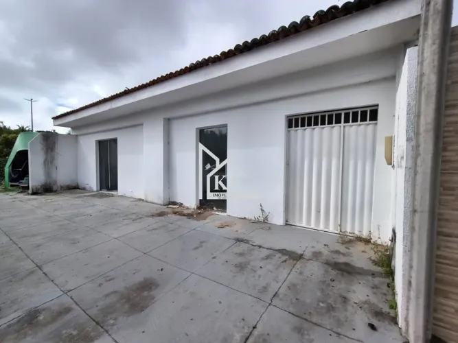 Casa comercial - ao lado da UFRN - Av. Norton Chaves - Nova Descoberta