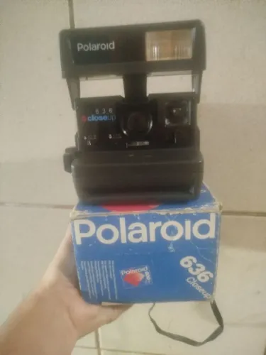 Câmera fotográfica Polaroid 636