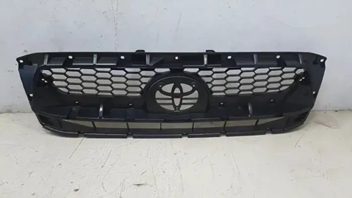 Grade Radidor Toyota Hilux 09/11 531110k220 Ty3768