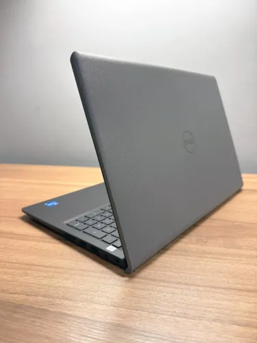 Notebook Dell Vostro 3520 Core i5 12th 16Gb 512SSD 15.6" Polegadas FullHD