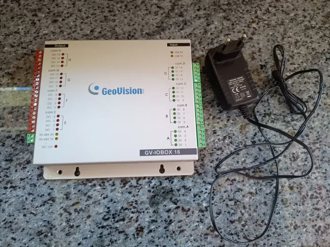 Vendo Gv-iobox 16 Geovision P/ Sistema De Vigilância, com fonte funcionando.