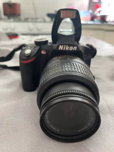 Nikon D3200 + Lente 18-55mm VR