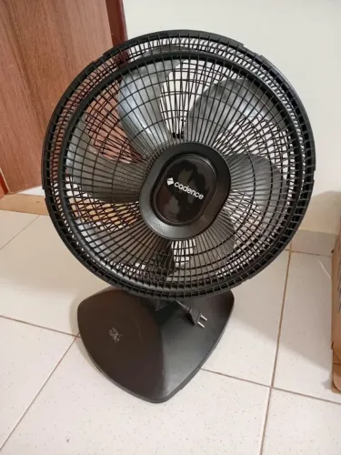 Vende-se ventilador