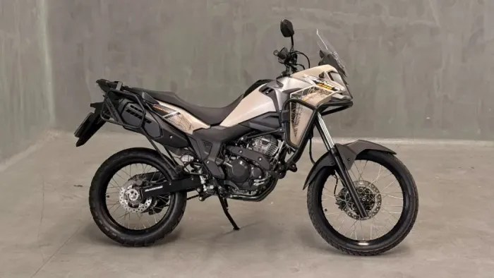 HONDA XRE 300 SAHARA ADV 2025