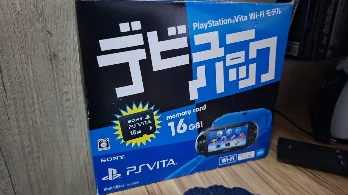 PsVita PCH2000 CIB JP