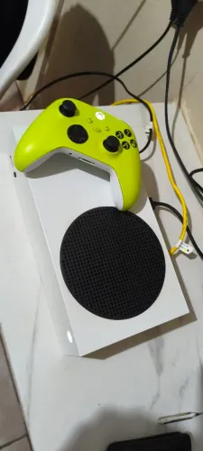 Vendo ou troco Xbox séries S 