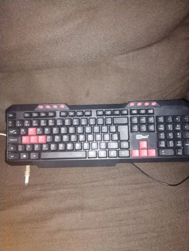Teclado MB tech