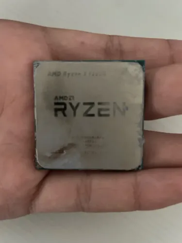 Ryzen 3 3200g e a320m