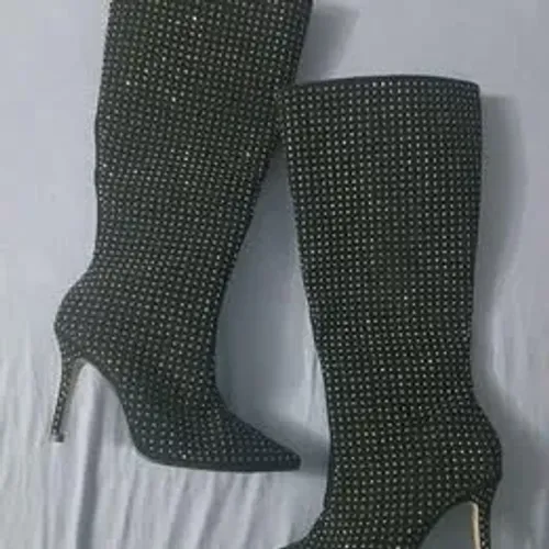 Bota Feminina Preta com Strass Brilhantes