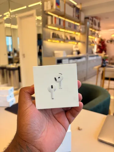 AirPods 4 com cancelamento de ruído - Lacrado