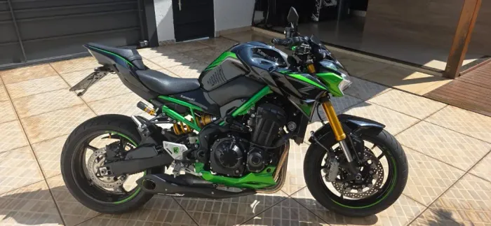 Kawasaki Z900 R Edition