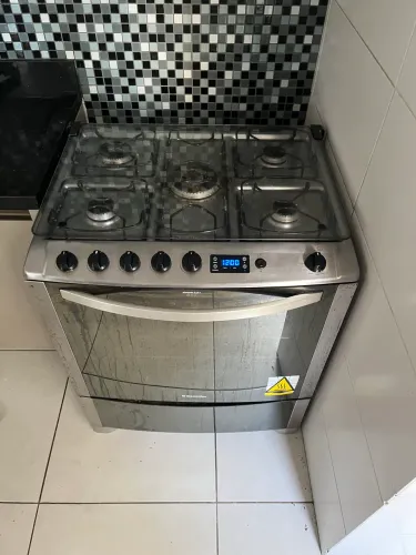 Fogão 6 bocas Electrolux (OPORTUNIDADE)