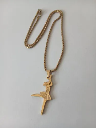 VENDO CORDÃO DE AÇO DOURADO INOXIDÁVEL