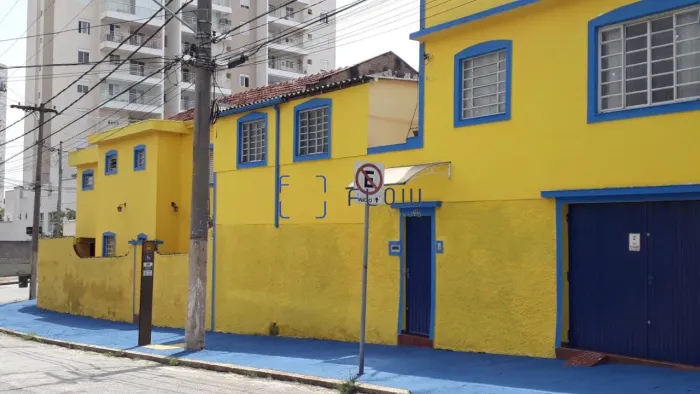 Casa Para Venda Vila Monumento, 4 Quartos, 2 Suítes, 3 Vagas, 330m²