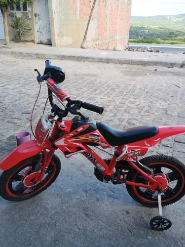 BICICLETA INFANTIL À VENDA