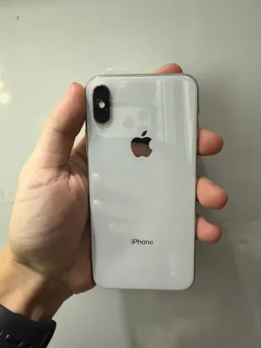 iPhone X