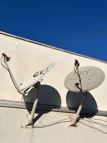 2 Mini Parabólicas com LNB