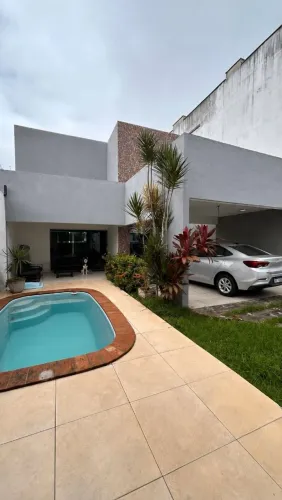 Casa à Venda no Feitosa - Próxima ao Colégio Adventista<br>