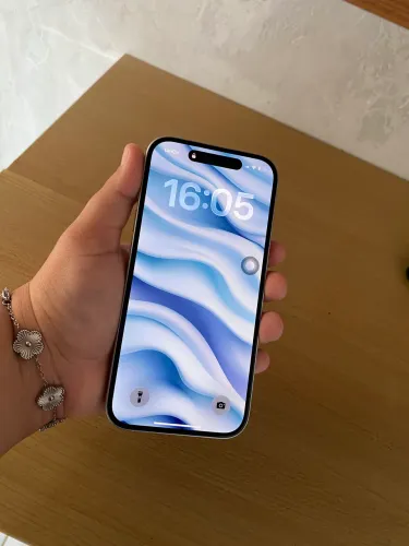 IPHONE 15 256GB