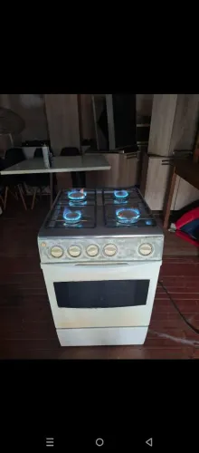 Fogão 4 bocas 