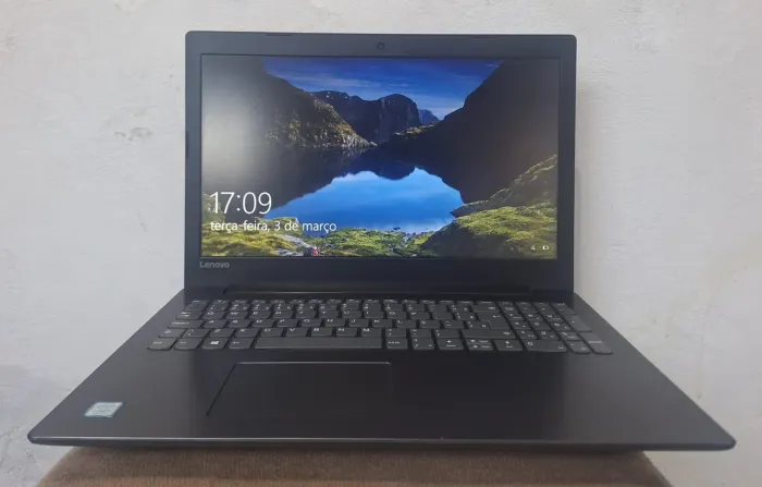 Notebook lenovo core i5-8°geração 8gb ssd240 tela15.6 teclado numérico-com garantia 