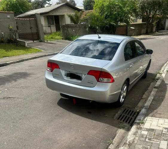 Honda Civic Sedan LXS 1.8/1.8 Flex 16V Aut. 4P 2009