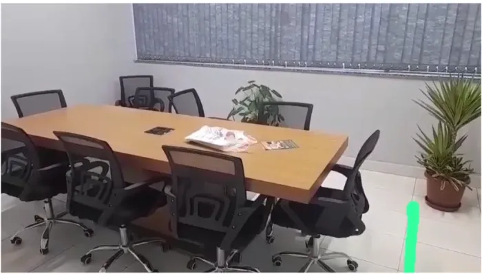 MESA ESCRITÓRIOS  , MESA COM 04 CADEIRAS , R$ 800,00, BALCAÕ 800,00.